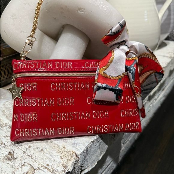 Dior Red Cosmetic pouch - Picture 1 of 8